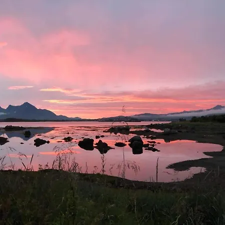 בית נופש Fisherman Cabin In The Middle Of Lofoten *